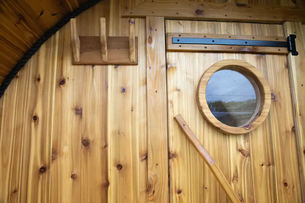 Frontier 810 Porch Front Detail