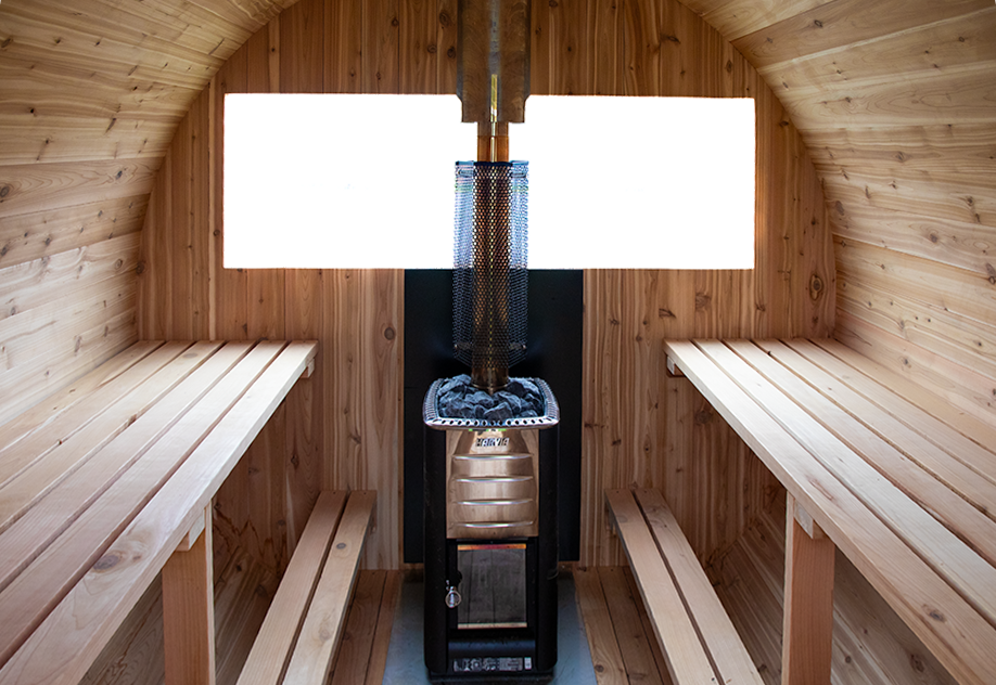 Frontier 810 Porch Interior sm